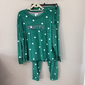 Joyspun Christmas Pajamas for Women green polka dot, size M